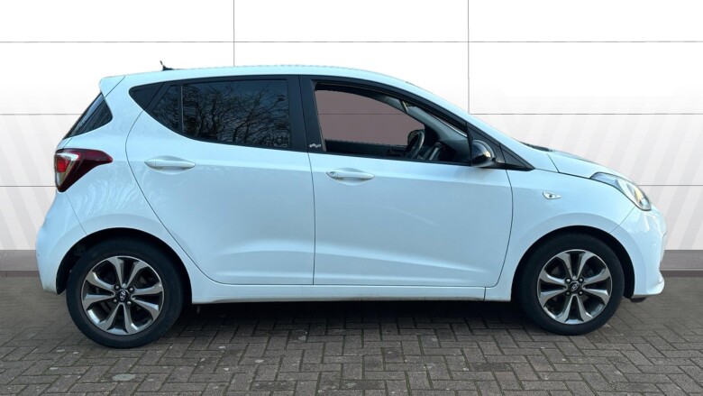 Hyundai i10 1.0 Play 5dr Petrol Hatchback